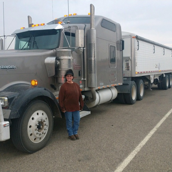 Meet your Posher, Marnie - Picture 1 of 1